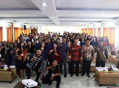 TIGA TIM MAHASISWA UNIVERSITAS TRIATMA MULYA LOLOS SELEKSI ADMINISTRASI PROGRAM HOLISTIK PEMBINAAN DAN PEMBERDAYAAN DESA (PHP2D)  TAHUN 2021