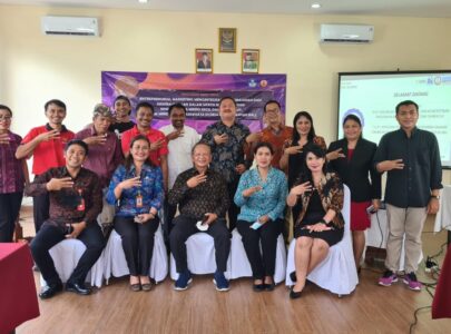 DESA WISATA PETAK, GIANYAR, SEBAGAI DESA BINAAN UNTRIM MENDAPATKAN KUNJUNGAN DARI UNIVERSITAS KUALA LUMPUR, MALAYSIA